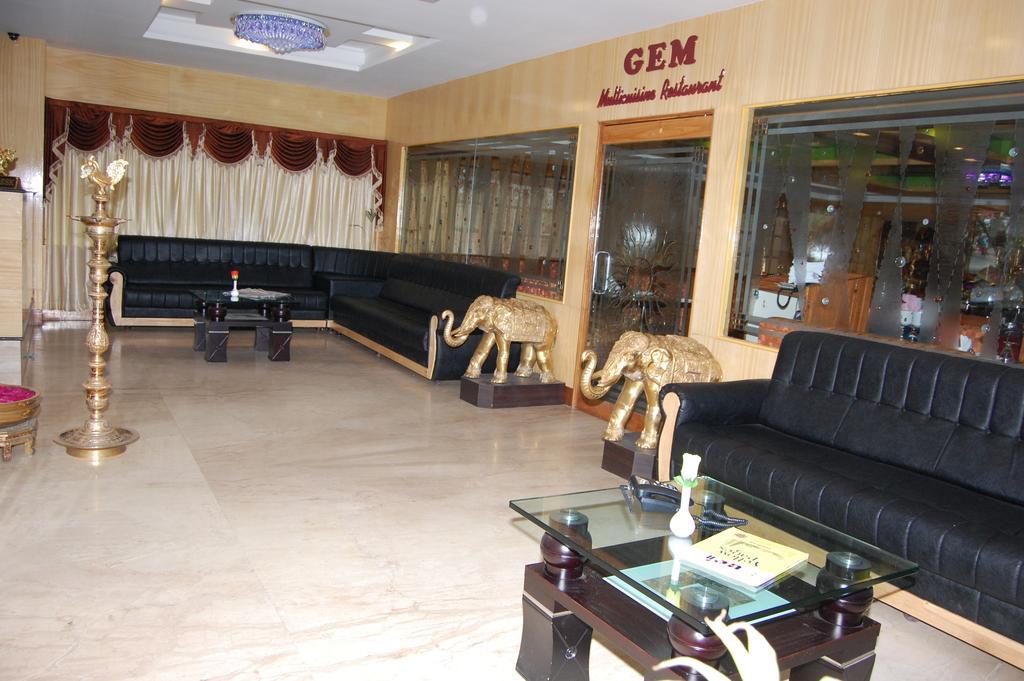 Hotel Sona'S Tiruchirappalli Exterior photo