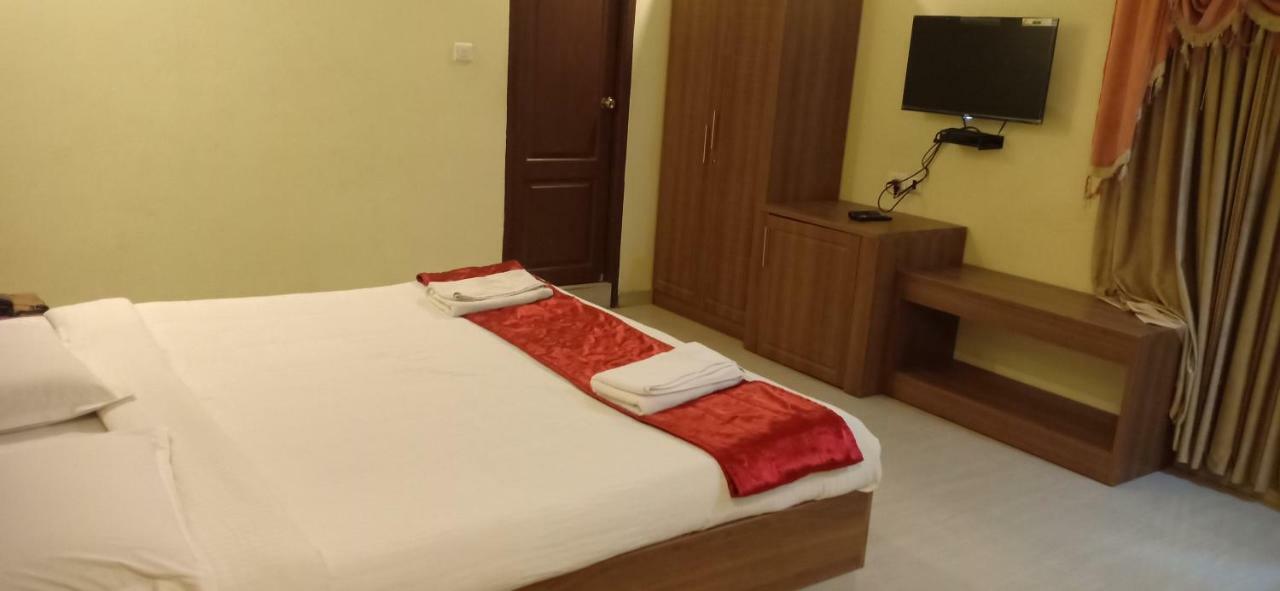Hotel Sona'S Tiruchirappalli Exterior photo